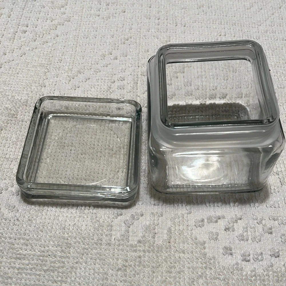 Clear storage organization jar with lid